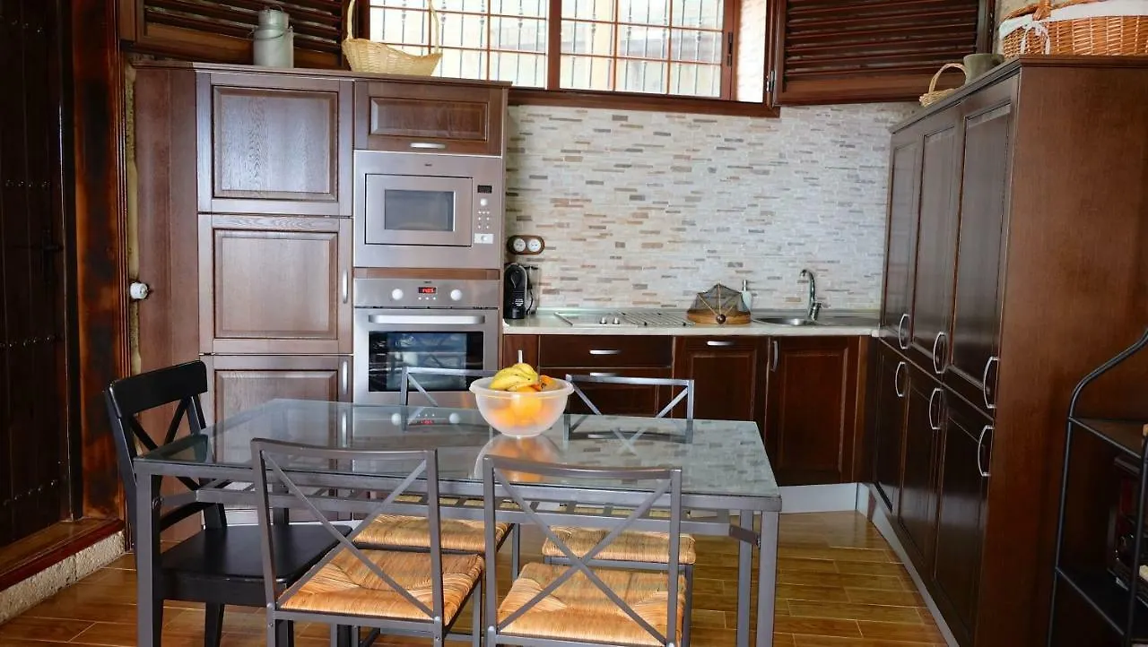 Casa En Finca De Uva Con Piscina Privada, Cubierta Y Climatizada La Degollada إسبانيا