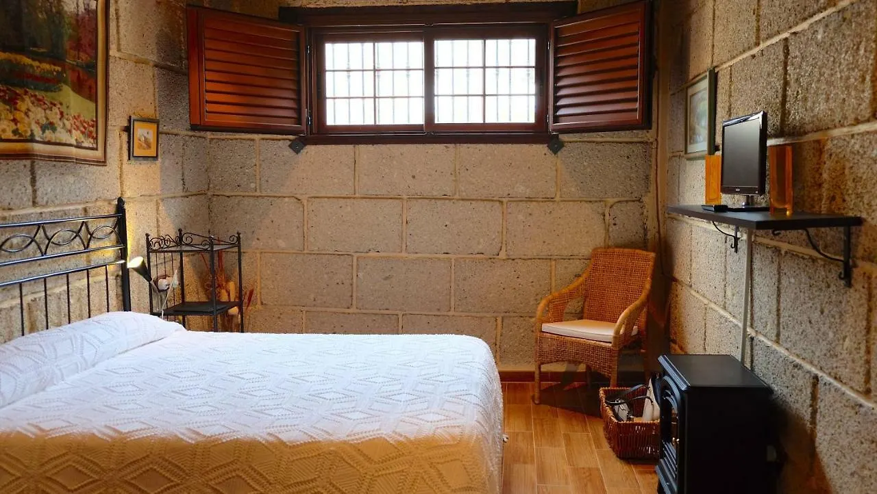 Casa en finca de uva con piscina privada, cubierta y climatizada La Degollada